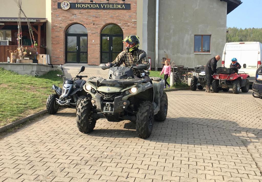 Pension Vyhlidka Klášterec nad Ohří 外观 照片